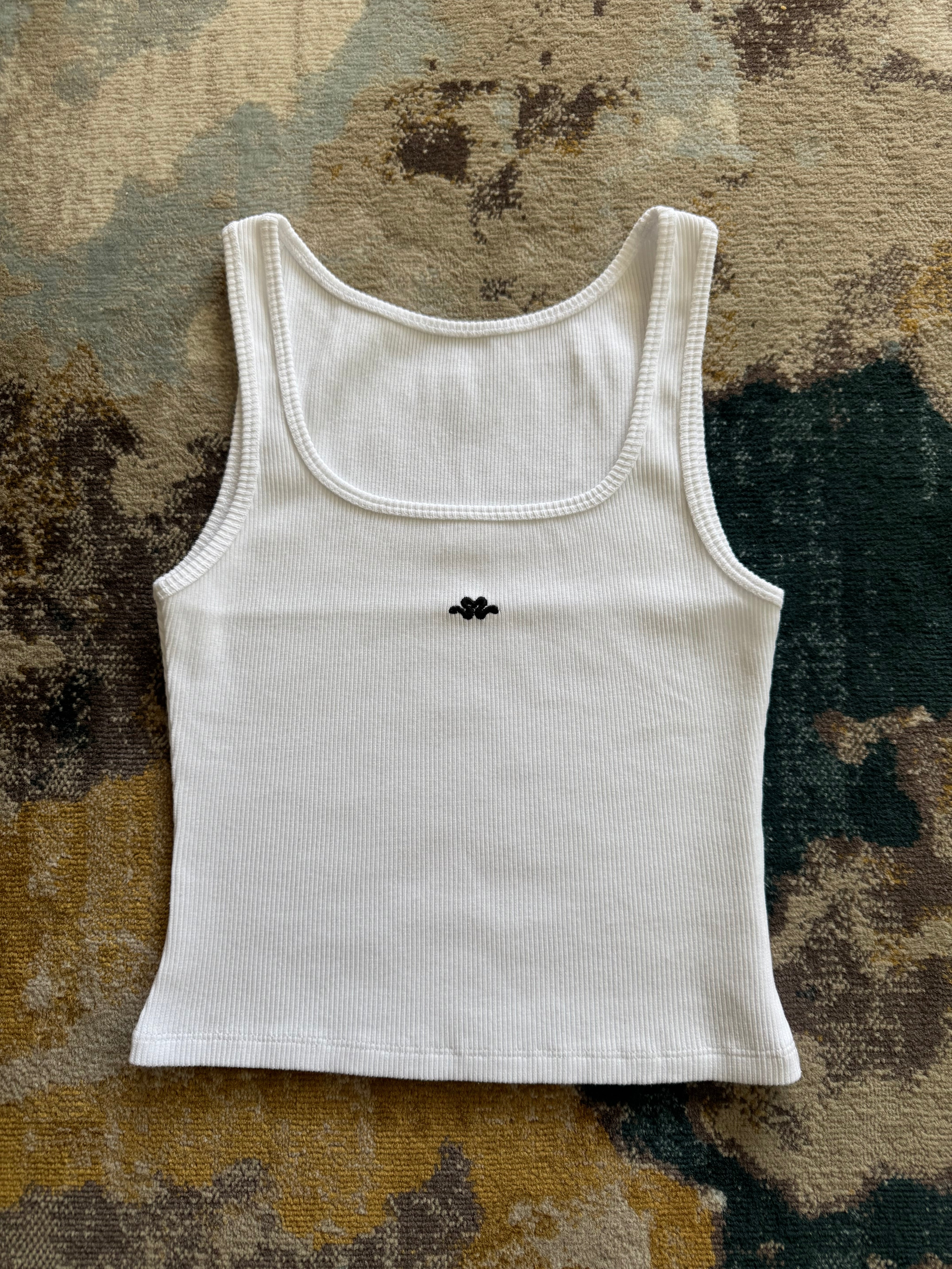 BLUSH® ESSENTIALS CROPPED TANK