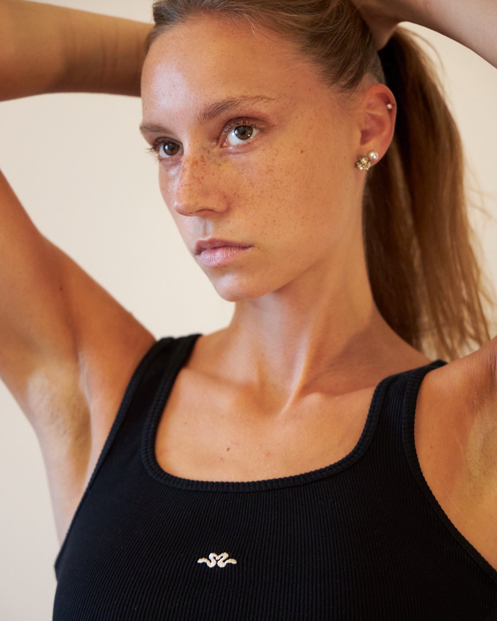 BLUSH® Cropped Velvet-Skin Rib Tank Obsidian Beauty